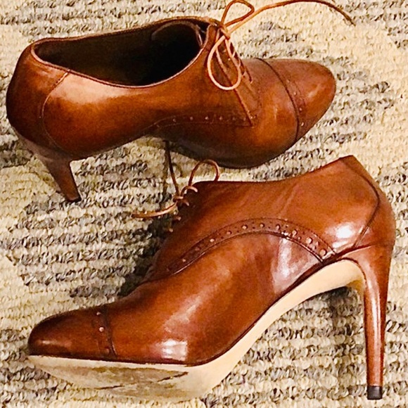 Cole Hahn Violet Oxford Pumps - Picture 4 of 6